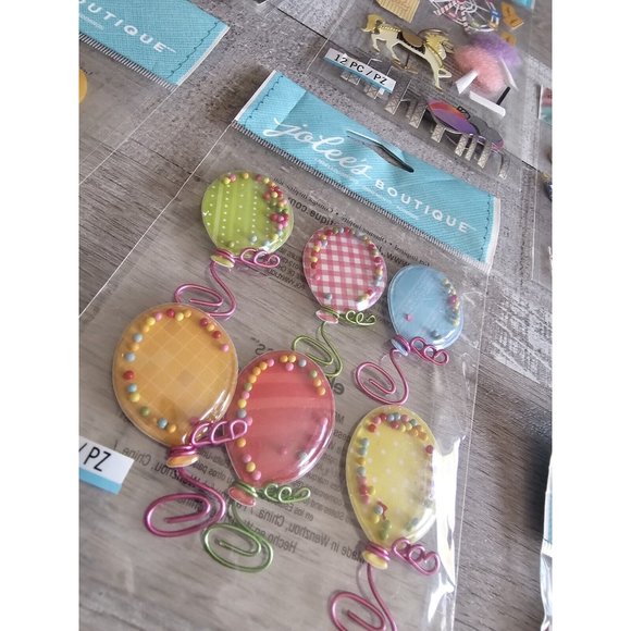 Sticker Lot Circus Carnival Balloons Scrapbooking 3D Stickers RARE Jolee's #34 - Picture 3 of 9